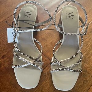 Worthington Bipsy Snake print sandals size 9.5
